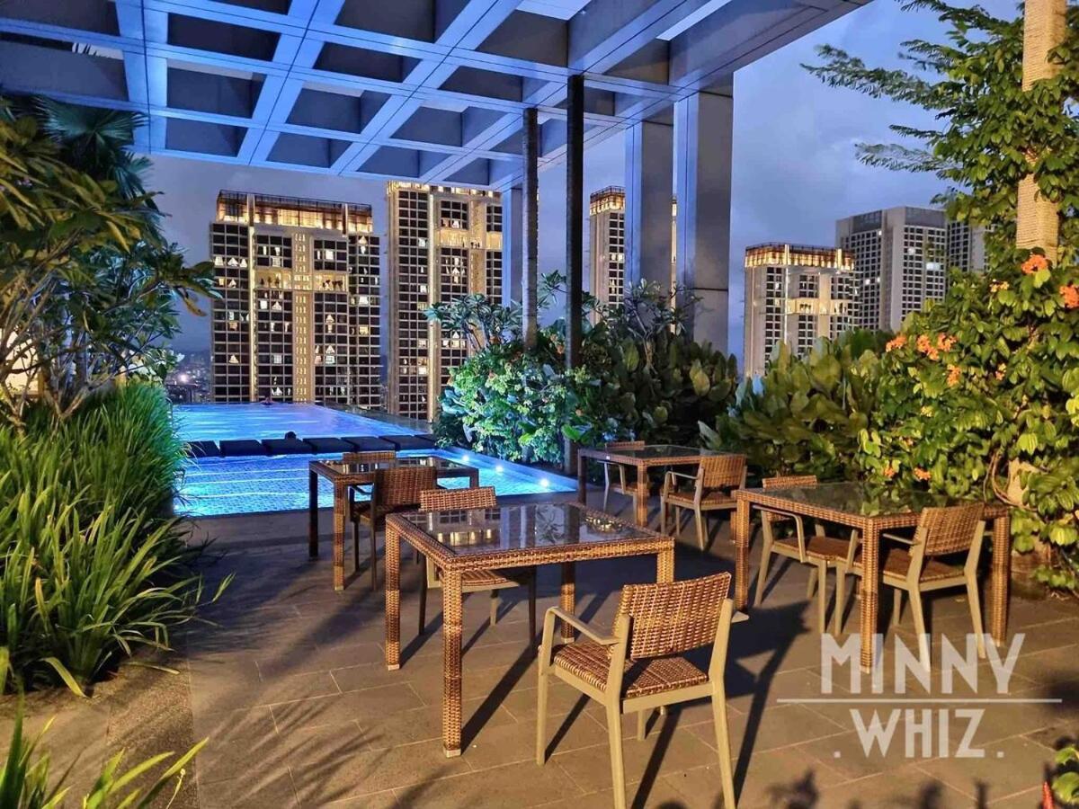 Revo Pavilion2 Skypool 4-5pax *