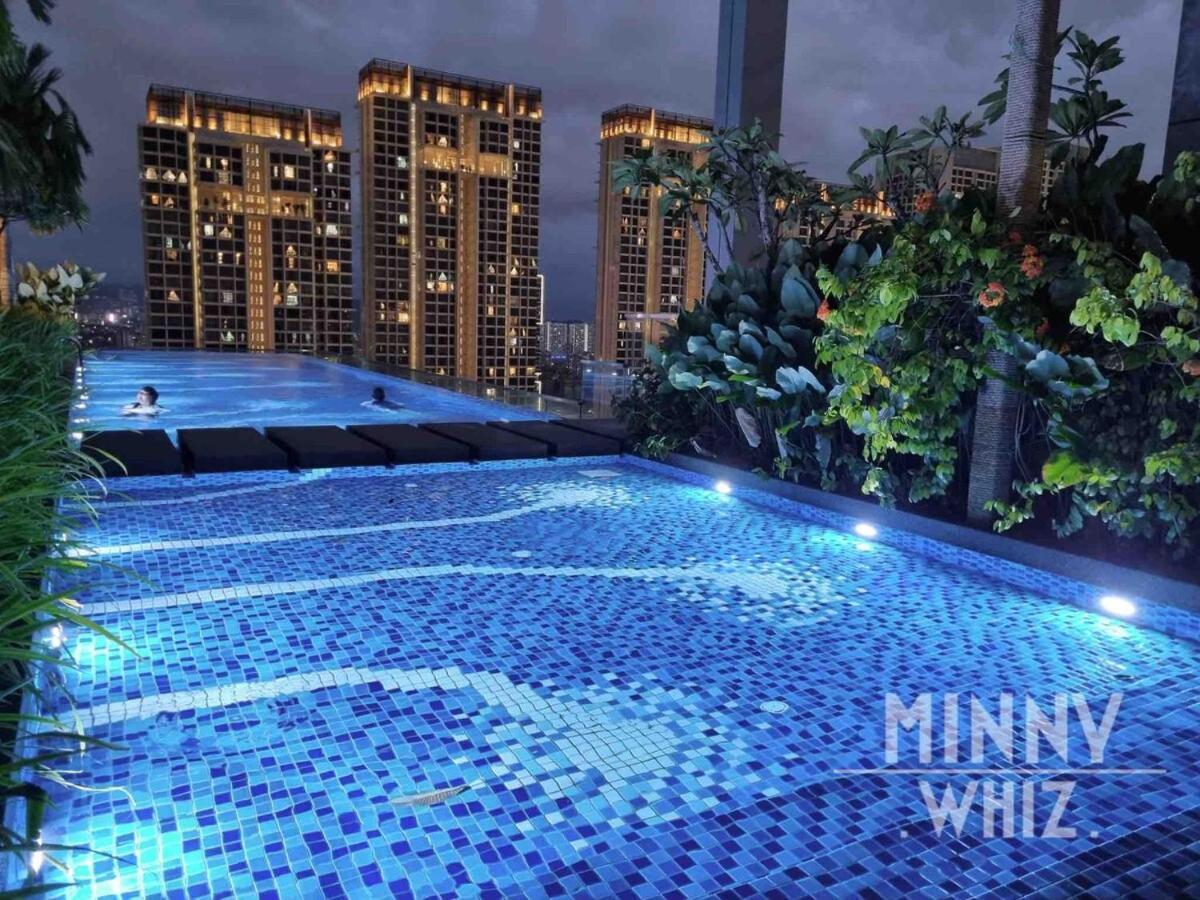 Revo Pavilion2 Skypool 4-5pax